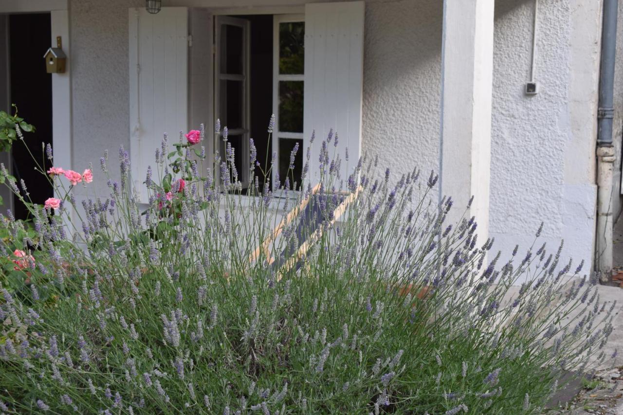 Au N°1 Bed and Breakfast Bourges Buitenkant foto